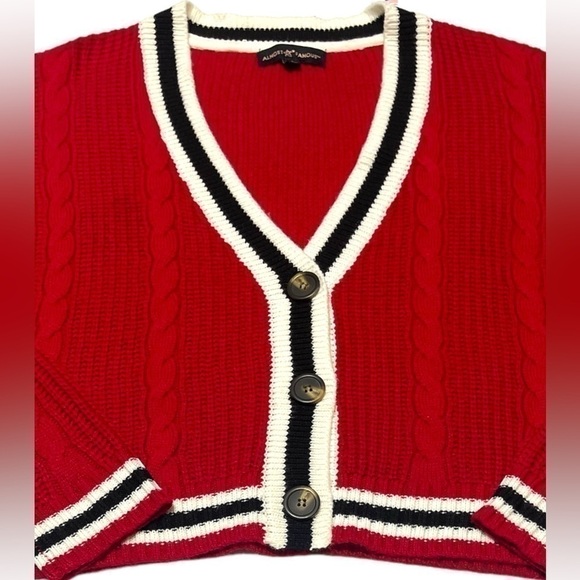 ALMOST FAMOUS Juniors' Cable Knit Buttoned V-Neck Varsity Cardigan size Medium - Picture 8 of 16